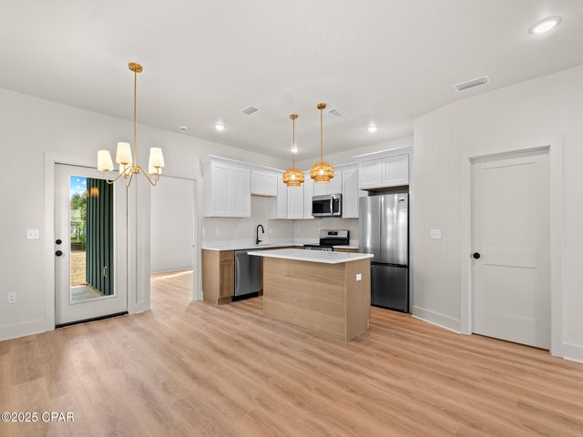 1712 Foster Avenue, Panama City, FL 32405