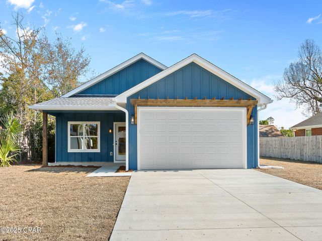 1712 Foster Avenue, Panama City, FL 32405