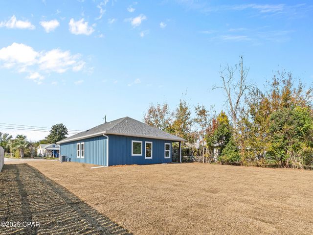 1712 Foster Avenue, Panama City, FL 32405