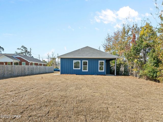 1712 Foster Avenue, Panama City, FL 32405