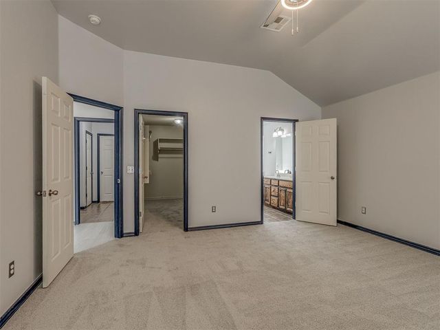 2200 Scissortail Landing Drive, Edmond, OK 73012