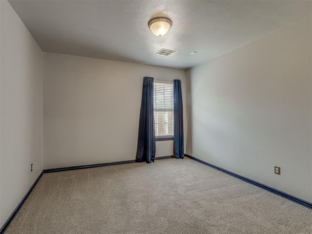 2200 Scissortail Landing Drive, Edmond, OK 73012
