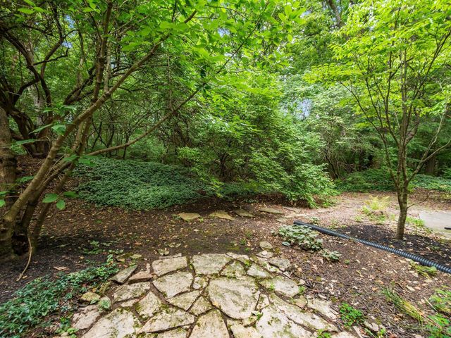 3132 Walden Ravines, Columbus, OH 43221