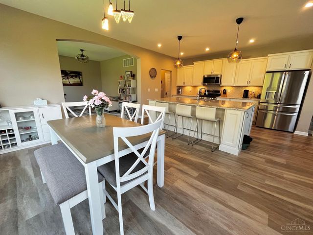 5724 Victoria Road, Deerfield Twp., OH 45040