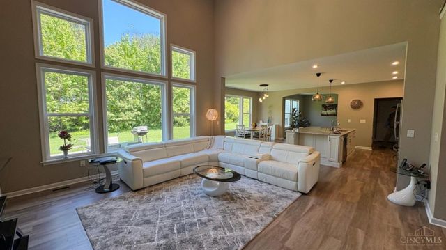 5724 Victoria Road, Deerfield Twp., OH 45040