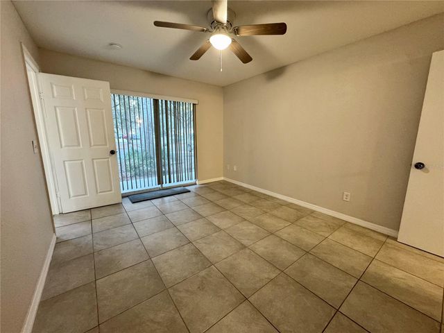 8200 FAIRWAYS CIRCLE B102, Ocala, FL 34472