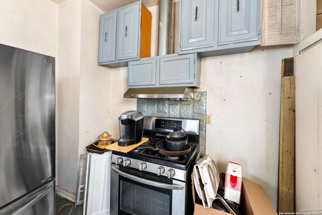 1123 Rigsby, San Antonio, TX 78210