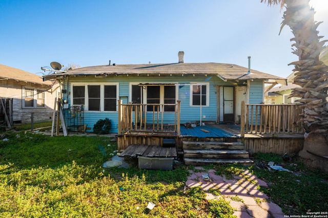 1123 Rigsby, San Antonio, TX 78210