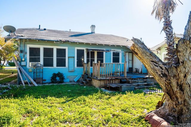 1123 Rigsby, San Antonio, TX 78210