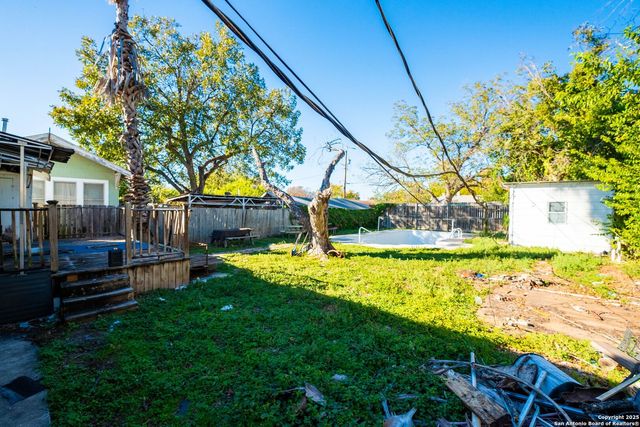 1123 Rigsby, San Antonio, TX 78210