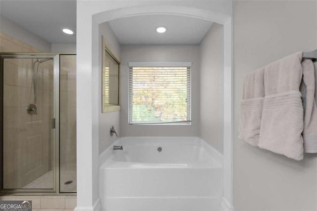 4142 Woodland Park Drive, Atlanta, GA 30331