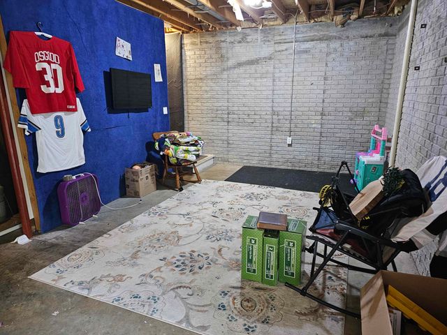 2454 Cambridge Way, Gladwin, MI 48624