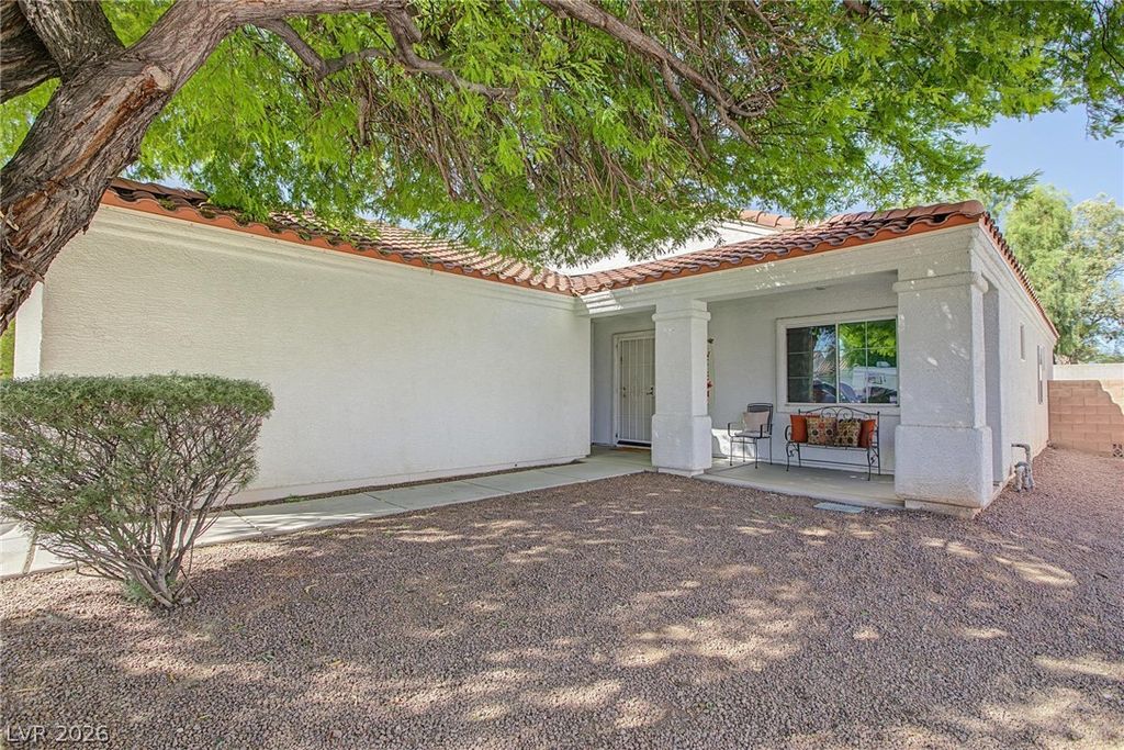 4717 Mountain Tree Street, North Las Vegas, NV 89031 — photo 2