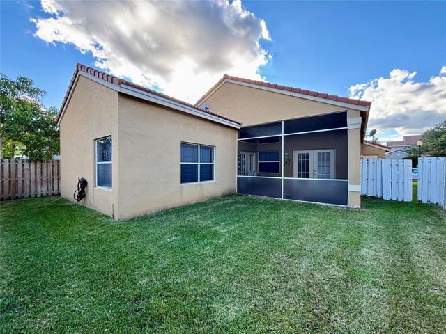 777 Stanton Drive, Weston, FL 33326