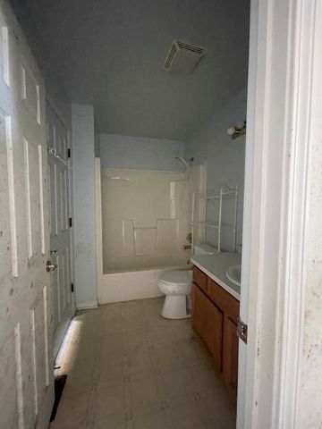 17617 Central Park Avenue, Hazel Crest, IL 60429