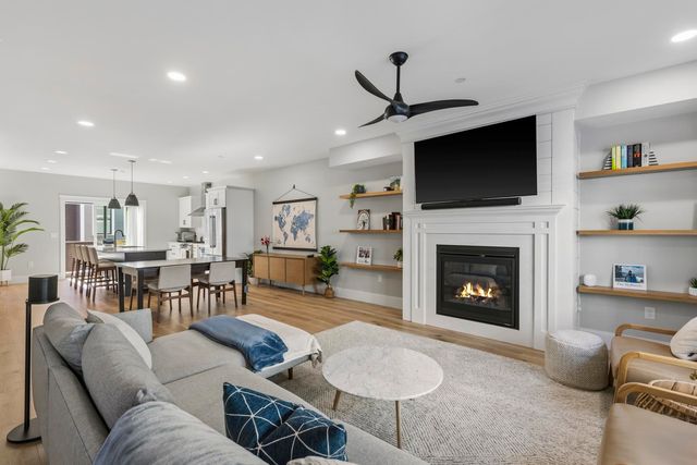 50 Cate St Unit 22, Portsmouth, NH 03801