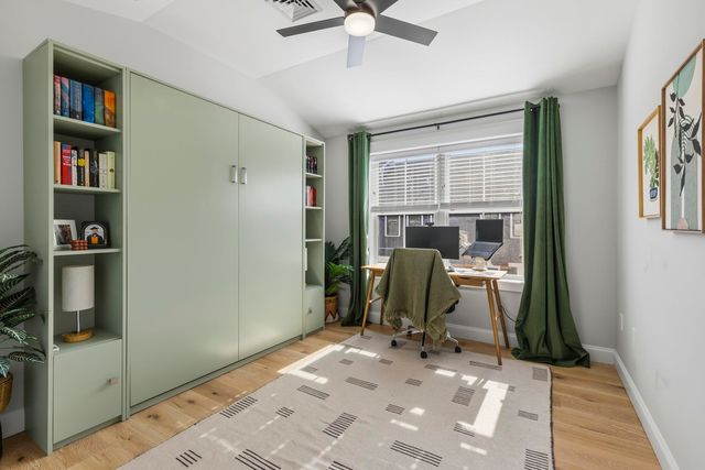 50 Cate St Unit 22, Portsmouth, NH 03801