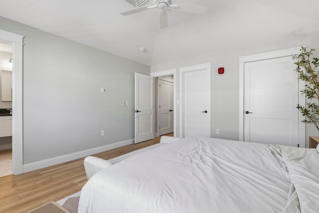 50 Cate St Unit 22, Portsmouth, NH 03801