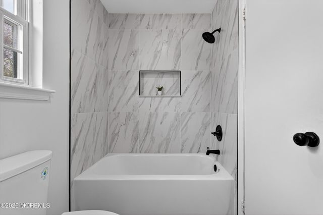 49 Sherrybrooke Drive, Howell, NJ 07731