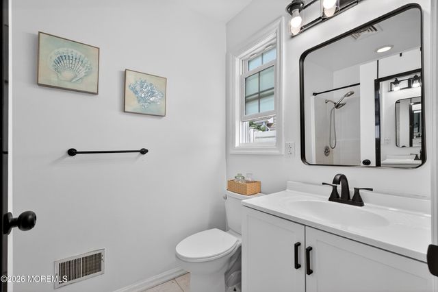 49 Sherrybrooke Drive, Howell, NJ 07731