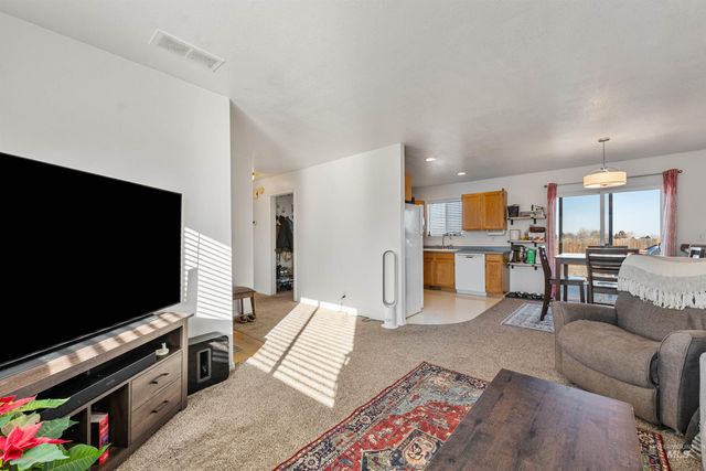 257 El Camino Ave, Twin Falls, ID 83301