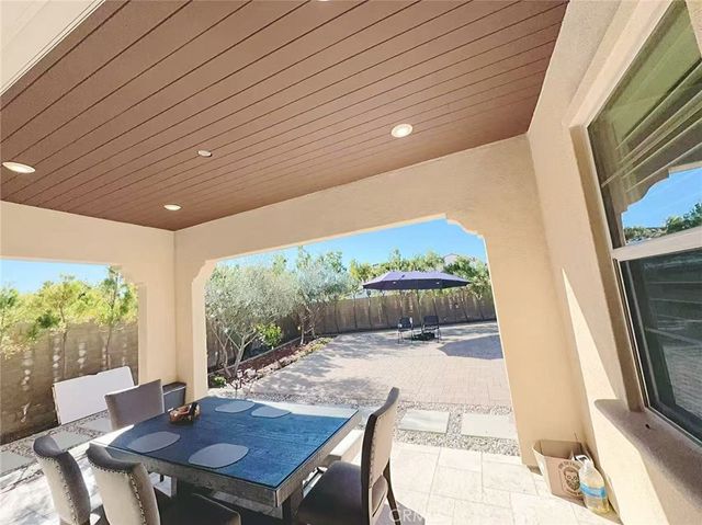504 Cultivate, Irvine, CA 92618