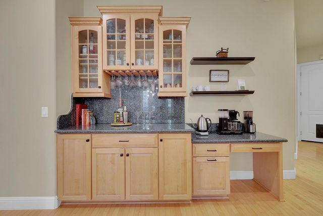 5244 Fair Oaks Blvd, Carmichael, CA 95608