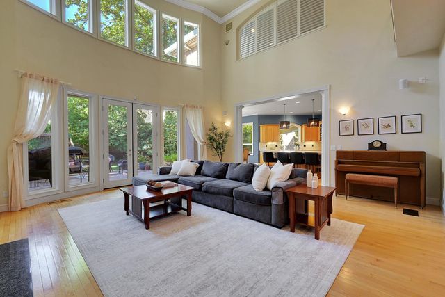 5244 Fair Oaks Blvd, Carmichael, CA 95608