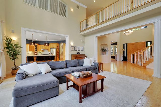 5244 Fair Oaks Blvd, Carmichael, CA 95608