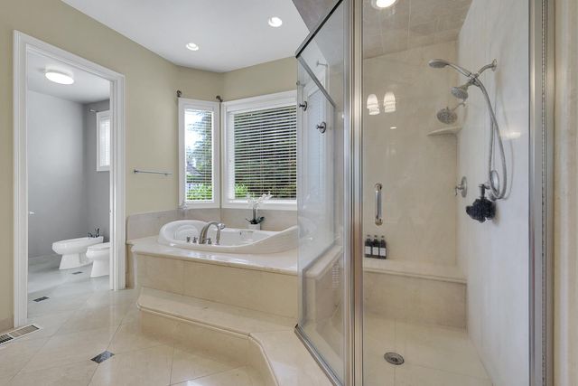 5244 Fair Oaks Blvd, Carmichael, CA 95608
