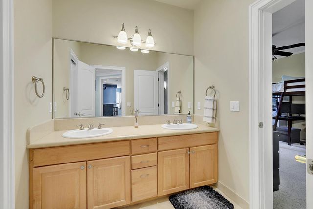 5244 Fair Oaks Blvd, Carmichael, CA 95608