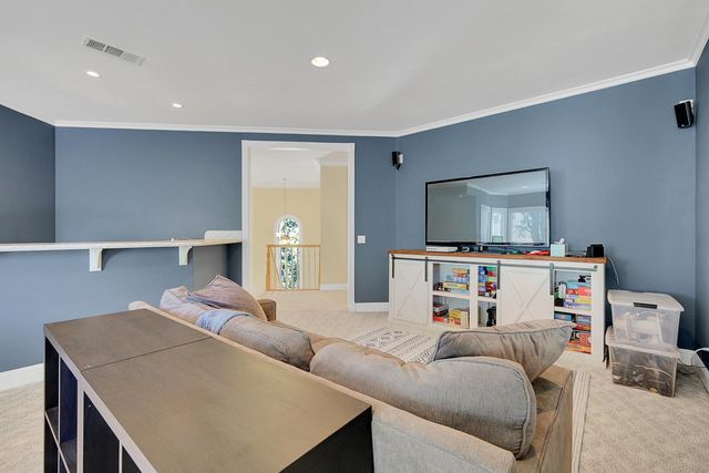 5244 Fair Oaks Blvd, Carmichael, CA 95608