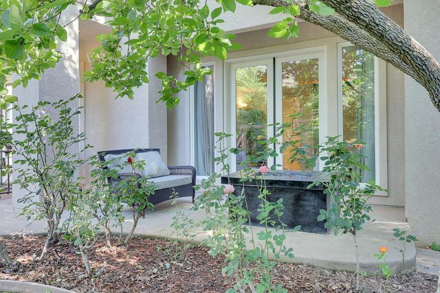 5244 Fair Oaks Blvd, Carmichael, CA 95608