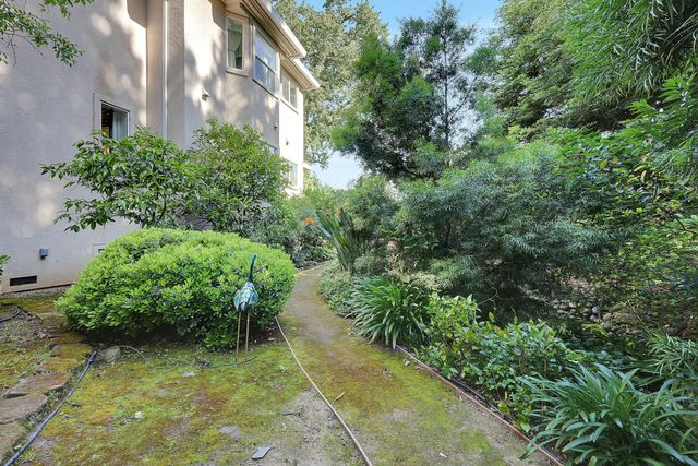 5244 Fair Oaks Blvd, Carmichael, CA 95608