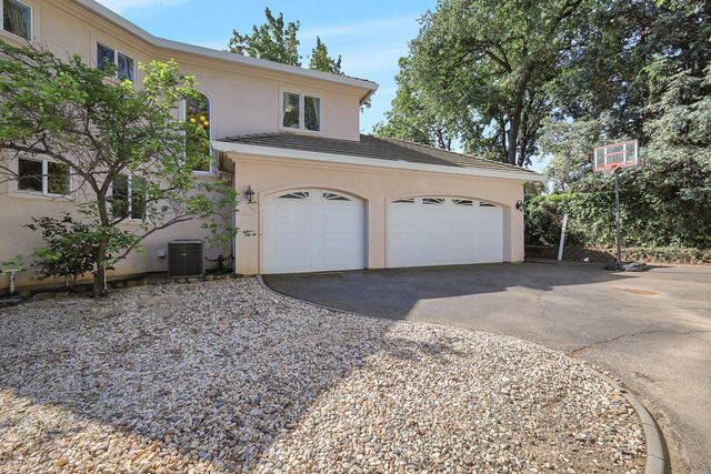 5244 Fair Oaks Blvd, Carmichael, CA 95608