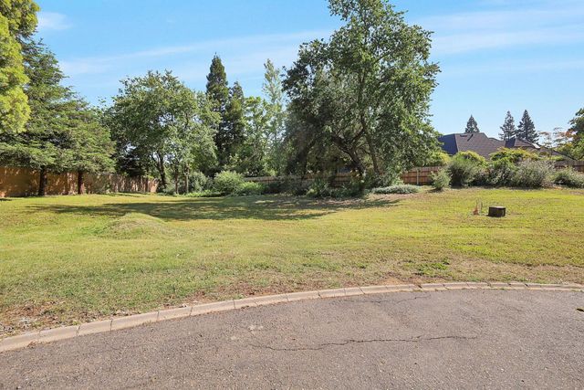 5244 Fair Oaks Blvd, Carmichael, CA 95608
