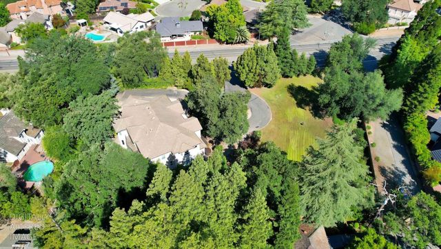 5244 Fair Oaks Blvd, Carmichael, CA 95608