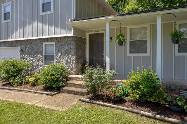 312 Ocala Cir, Nashville, TN 37211