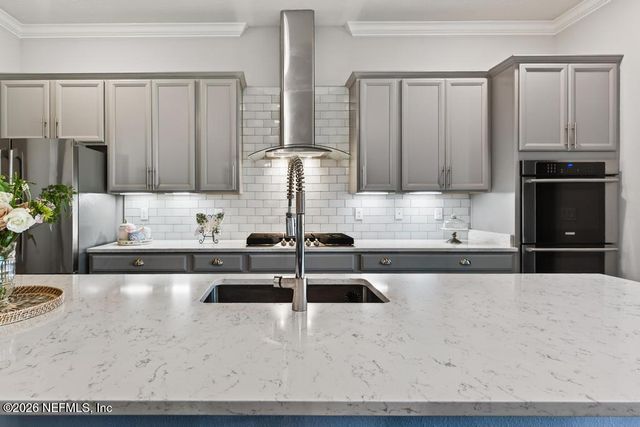 204 WATERLINE Drive, St. Johns, FL 32259