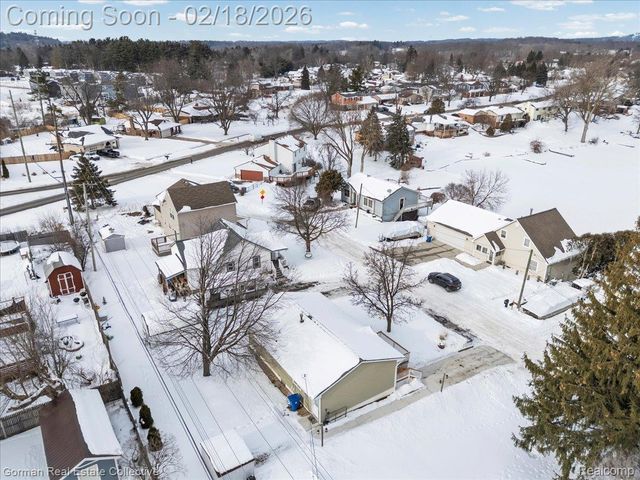 5165 Eagle Lake Drive, Waterford Charter Township, MI 48329