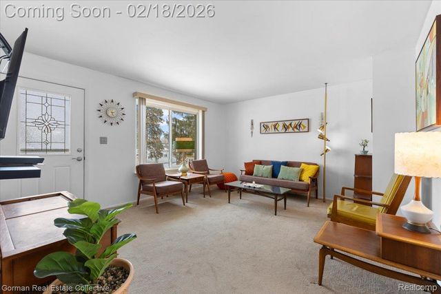 5165 Eagle Lake Drive, Waterford Charter Township, MI 48329