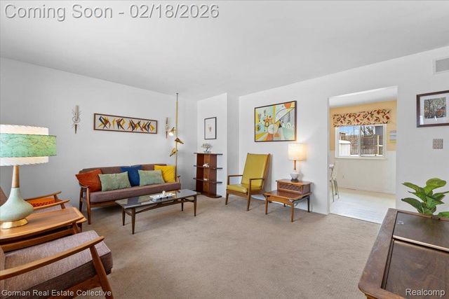 5165 Eagle Lake Drive, Waterford Charter Township, MI 48329