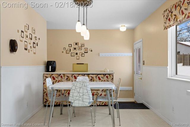 5165 Eagle Lake Drive, Waterford Charter Township, MI 48329