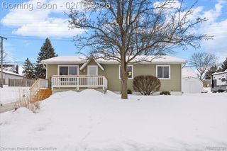 5165 Eagle Lake Drive, Waterford Charter Township, MI 48329