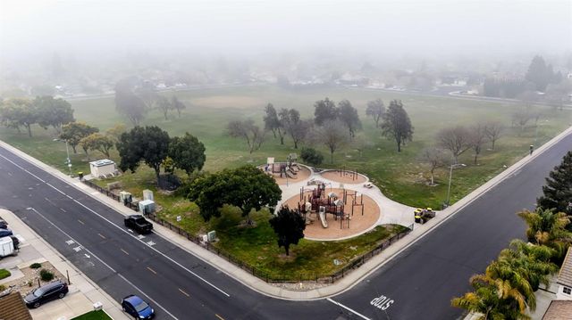 1847 Bergthold St, Manteca, CA 95336