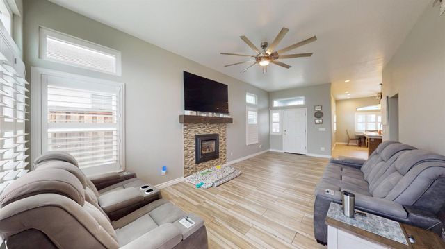 1847 Bergthold St, Manteca, CA 95336