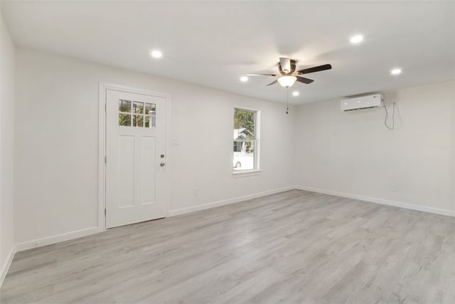 3516 York Street, Dallas, TX 75210