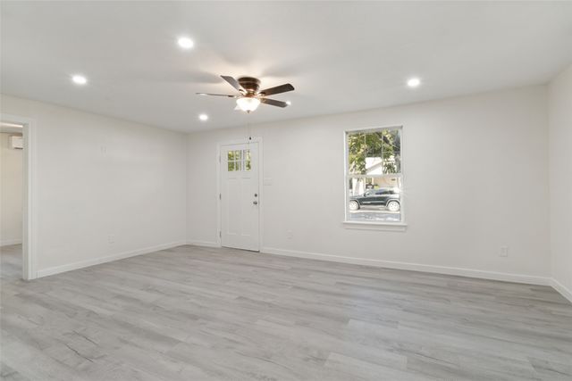 3516 York Street, Dallas, TX 75210