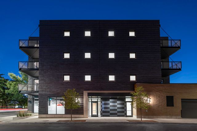 3604 N Campbell Avenue 202, Chicago, IL 60618