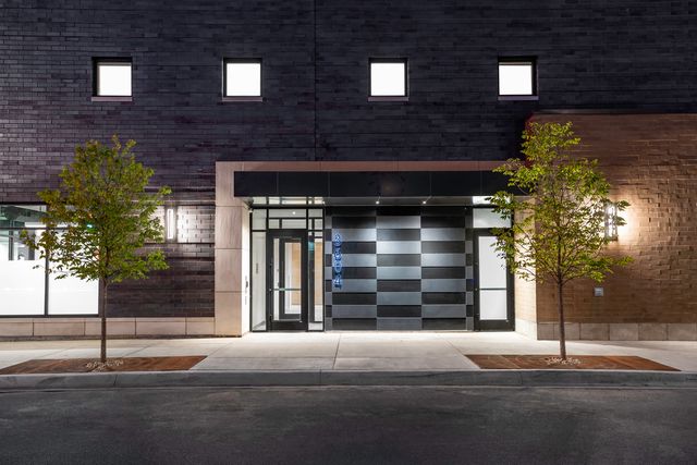 3604 N Campbell Avenue 202, Chicago, IL 60618